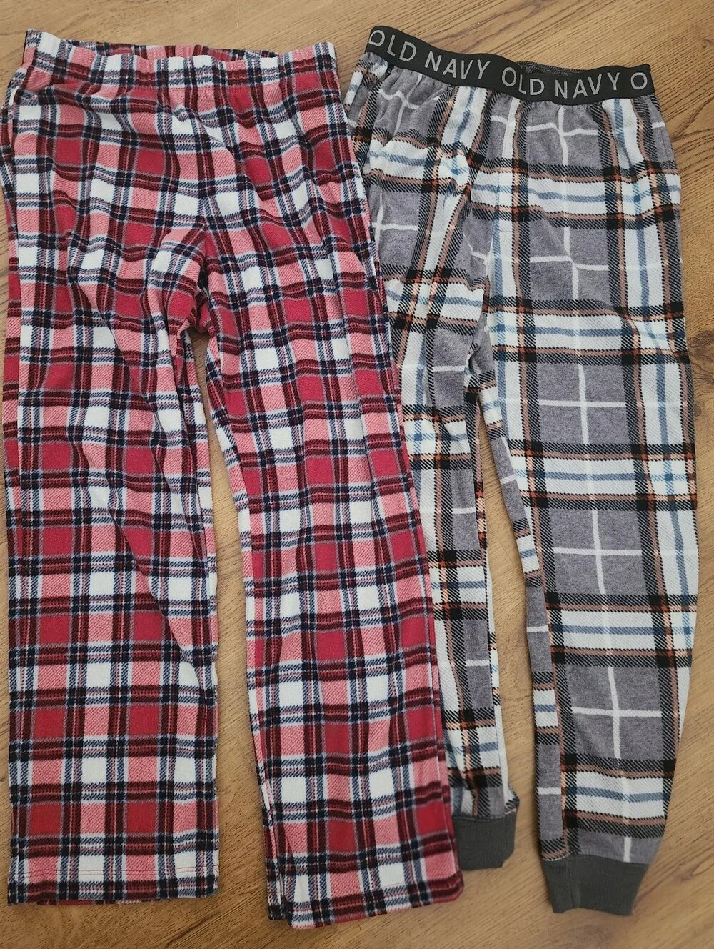 Old Navy Red, White & Gray Plaid Fleece Pants Kids Size L